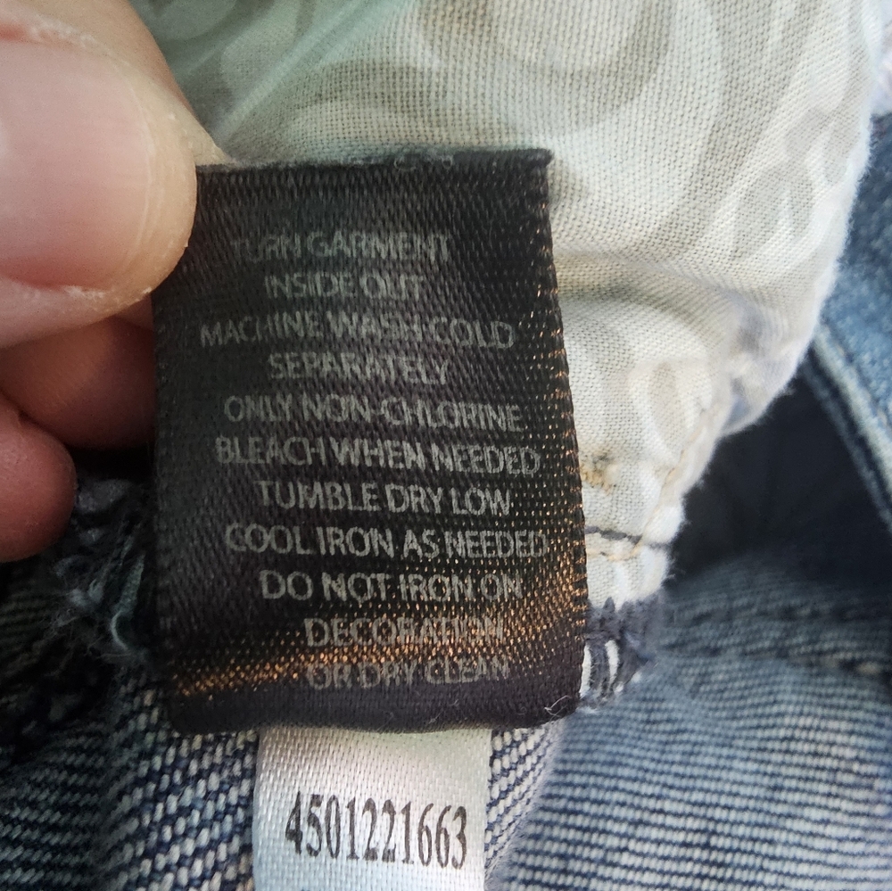White House Black Market Blanc Distressed Jeans Women's Sz 6 Crop - Picture 15 of 15